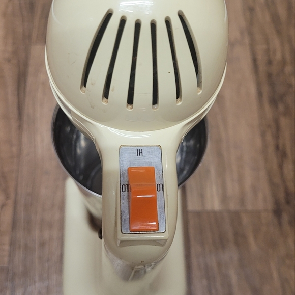 Hamilton Beach Scovill Drink Master Vintage Milkshake Mixer Maker 727 Almond - Picture 7 of 7